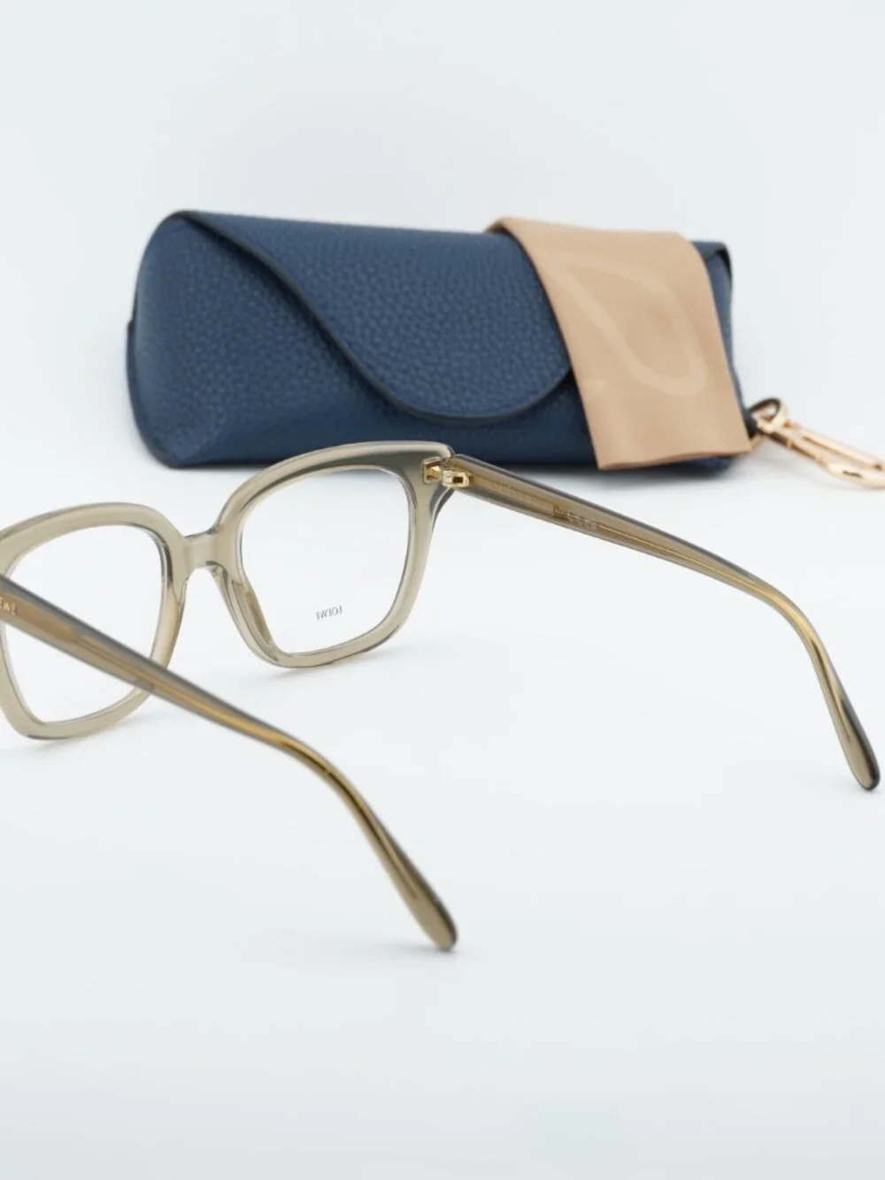 Loewe model lw50083i
